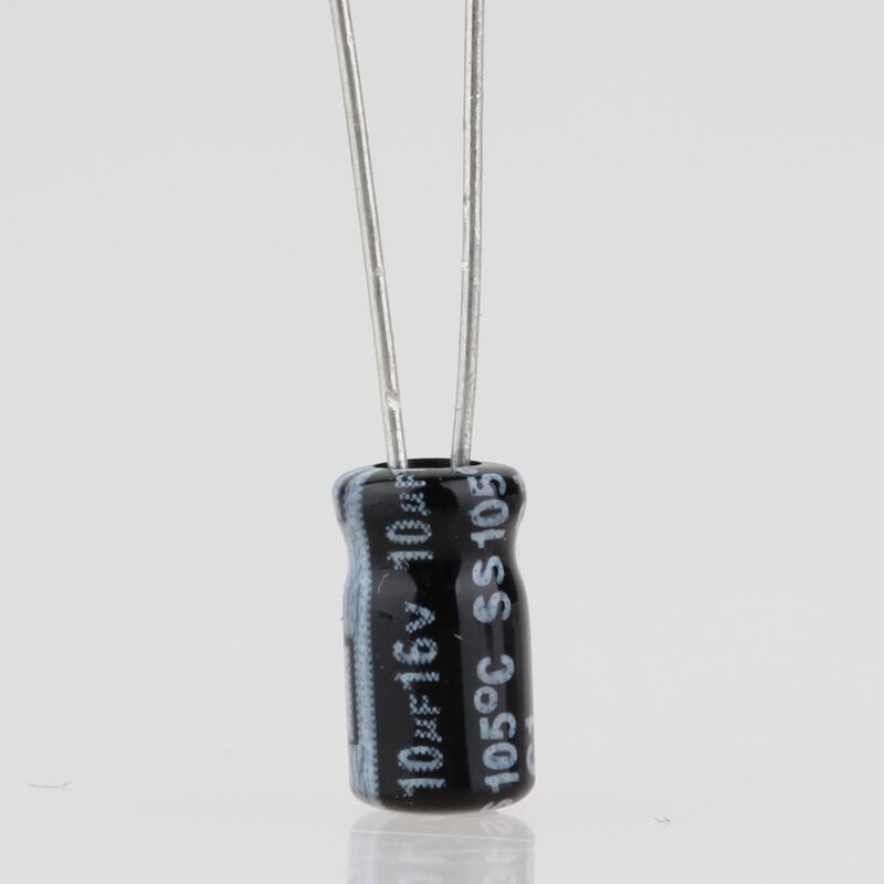Panasonic Elko 10µF 25V Radial 105°C 4x7mm | Radio Kölsch